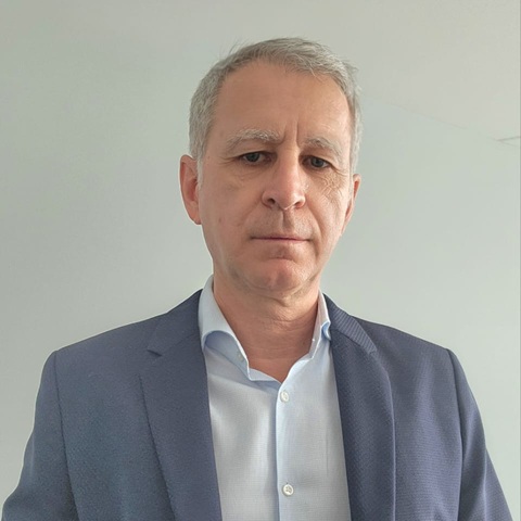 Daniel Göttfert, Co-Founder and Chief Executive Officer of Alixco